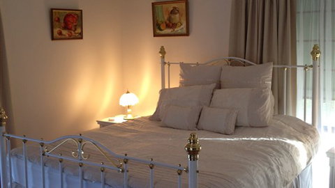 Waldara Cottage - Accommodation Batemans Bay 4