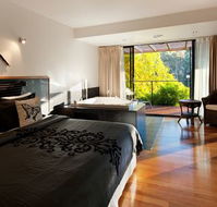 Springs Spa Villa - Accommodation Batemans Bay