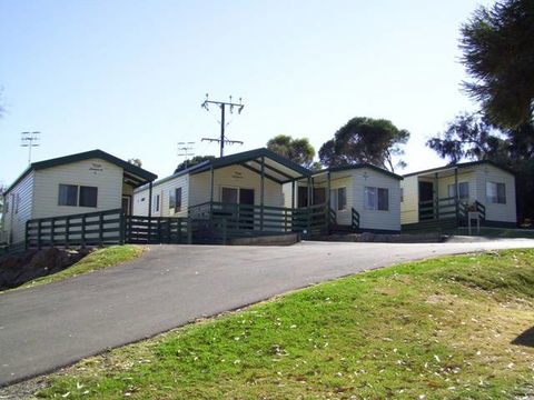 Adare Caravan Park & Holiday Units - Accommodation Batemans Bay 2
