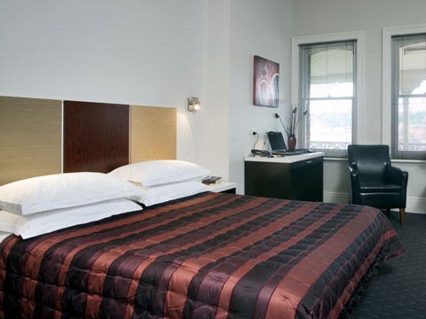 Auldington Hotel - Accommodation Batemans Bay 3