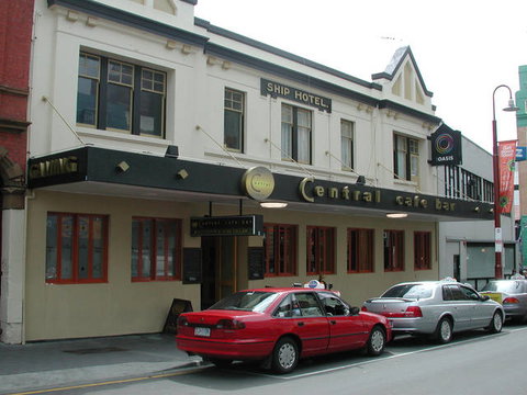 Central Cafe & Bar - Accommodation Batemans Bay 0
