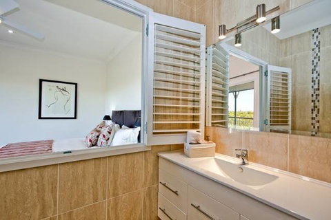 Cornwallis House - Accommodation Batemans Bay 4
