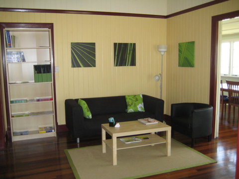 Eco Queenslander Holiday Home - Accommodation Batemans Bay 3