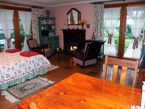 Gawler Churchhill Mews Bed & Breakfast - Accommodation Batemans Bay 0