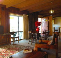 Hayloft - Accommodation Batemans Bay