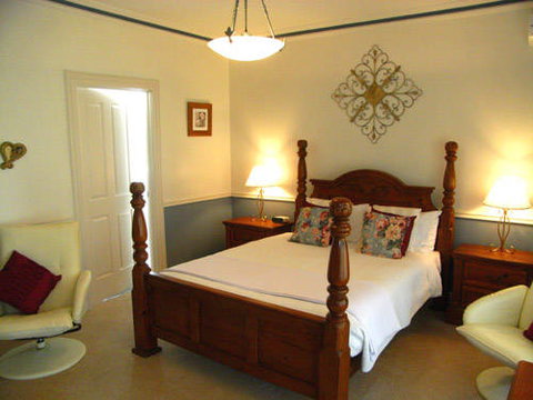 Inn The Tuarts Guest Lodge Busselton - Accommodation Batemans Bay 0