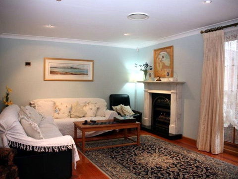 Lavender House B&B - Accommodation Batemans Bay 2