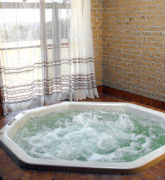 Lookout Motor Inn - Accommodation Batemans Bay 4
