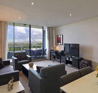 Meriton Serviced Apartments Danks Street Waterloo - Accommodation Batemans Bay