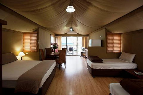 NRMA Ocean Beach Holiday Park - Accommodation Batemans Bay 4