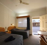 Rest Point Motor Inn and Hereford Steakhouse - Accommodation Batemans Bay