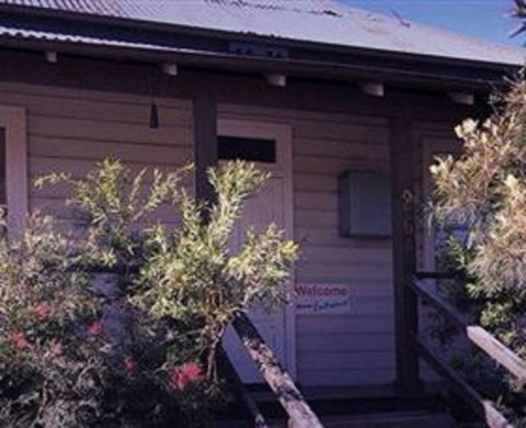 Bottlebrush Backpackers - Accommodation Batemans Bay 1