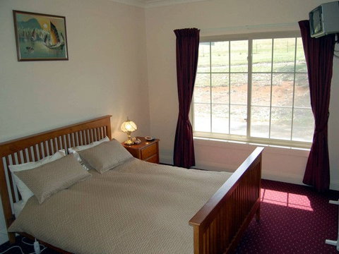 Rothesay Park - Accommodation Batemans Bay 1