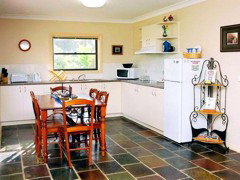 Serena Cottages - Accommodation Batemans Bay 1