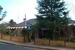 The George Boutique Hotel - Accommodation Batemans Bay 0