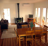 Strath Valley View B and B - Accommodation Batemans Bay