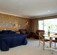 Hermitage Campbelltown - Accommodation Batemans Bay