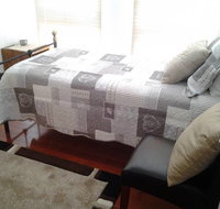 The Pommy Tree Bed  Breakfast - Accommodation Batemans Bay