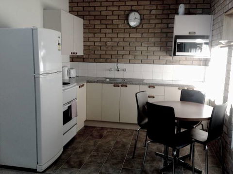 Town Centre Holiday Apartments - Accommodation Batemans Bay 5