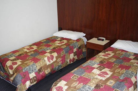Trinity - Accommodation Batemans Bay 8