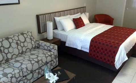 Tropixx Motel And Restaurant - Accommodation Batemans Bay 1
