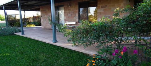 Welcome Cottage Executive Serviced Accommodation - Accommodation Batemans Bay 1