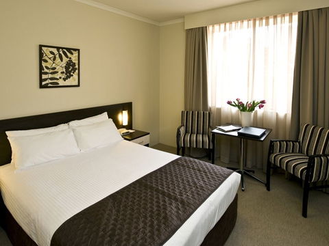 Wesley Lodge - Accommodation Batemans Bay 0