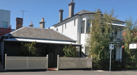 Williamstown Cottages & Apartments - Accommodation Batemans Bay 3