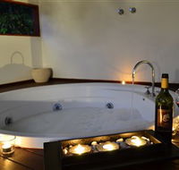 Hidden Valley Forest Retreat - Accommodation Batemans Bay