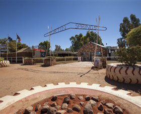 Curtin Springs Wayside Inn - Accommodation Batemans Bay 2