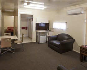 Curtin Springs Wayside Inn - Accommodation Batemans Bay 7