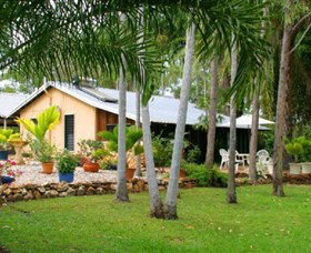 Grungle Downs Tropical Bed And Breakfast - Accommodation Batemans Bay 1