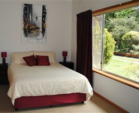 Acacia Park Farm House - Accommodation Batemans Bay 2