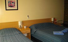 Benjamin Singleton Motel - Singleton - Accommodation Batemans Bay 3