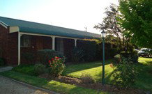 Greenways Holiday Units - Tocumwal - Accommodation Batemans Bay 1