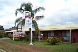 Country Roads Motor Inn - Accommodation Batemans Bay 0
