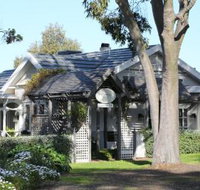Holmwood Guest House - Accommodation Batemans Bay