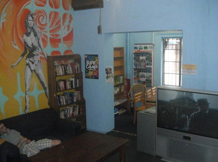 The Globe Backpackers - Accommodation Batemans Bay 4
