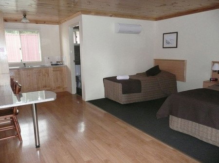 Black Gold Country Cabins - Accommodation Batemans Bay 3