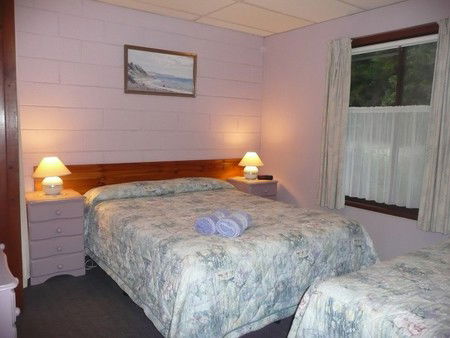 Forest Lodge - Accommodation Batemans Bay 2