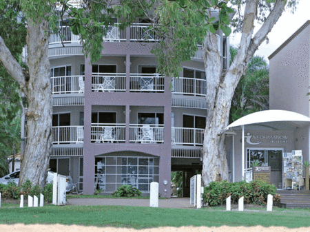 Coral Horizons Beachfront Apartments - Accommodation Batemans Bay