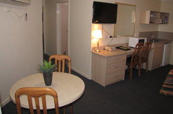 Golf Links Motel - Accommodation Batemans Bay 3