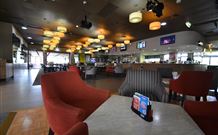 The Oaks Hotel Motel - Albion Park Rail - Accommodation Batemans Bay 0