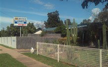 Warren Motor Inn - Warren - Accommodation Batemans Bay 2