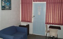 Warren Motor Inn - Warren - Accommodation Batemans Bay 6