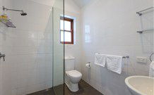 Wangat Lodge - Accommodation Batemans Bay 4