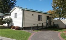 Yellowbox Country Cabins - Accommodation Batemans Bay 2