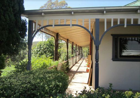 The Grande Hotel And Restaurant - Accommodation Batemans Bay 0
