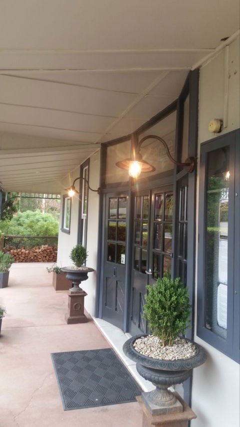 The Grande Hotel And Restaurant - Accommodation Batemans Bay 1