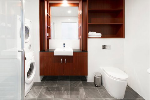 Abode Narrabundah - Accommodation Batemans Bay 4